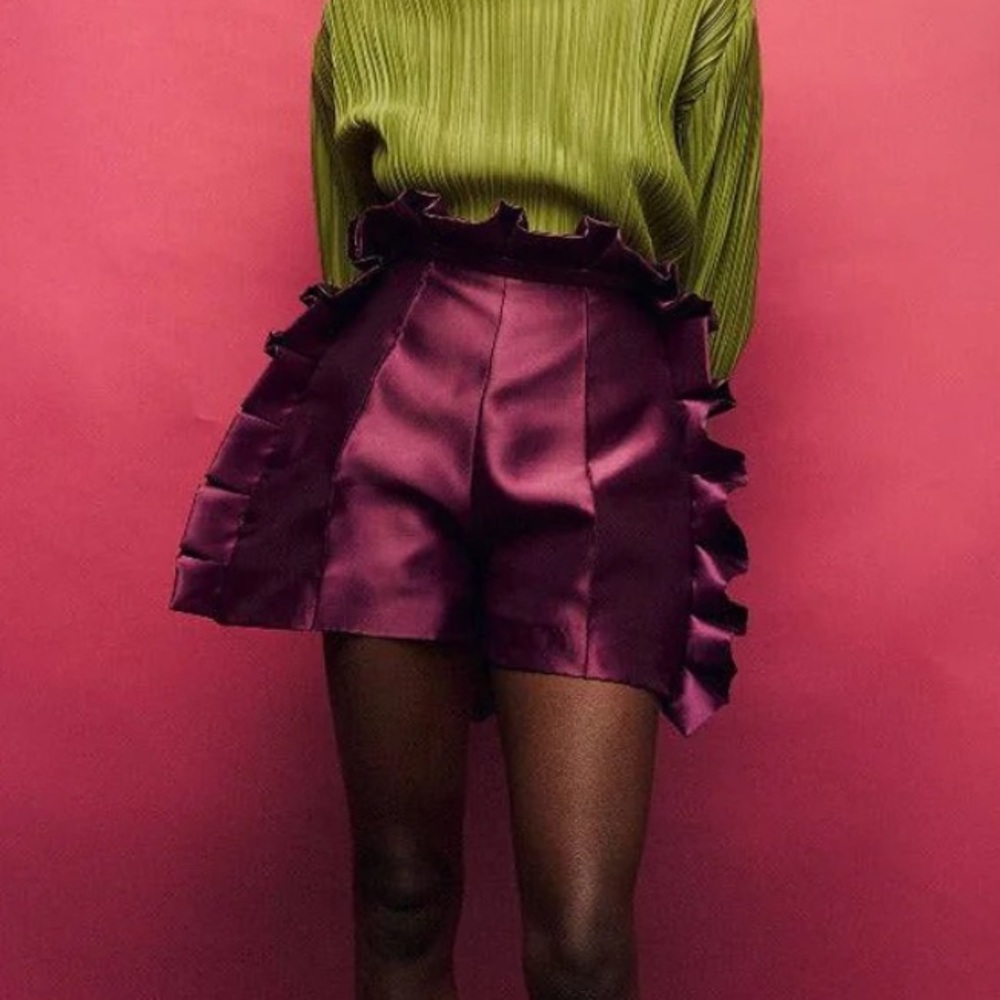 High Waist Purple Shorts with Frayed Hem